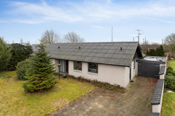 Simmelkær Hovedgade 11, 7451 Sunds