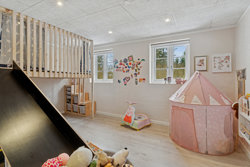 Lyngvejen 3, Hedeskov, 8410 Rønde