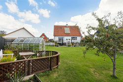 Strandvej 27, 9970 Strandby