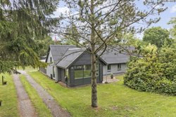 Tuenvej 240, 9900 Frederikshavn