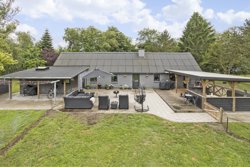 Tuenvej 240, 9900 Frederikshavn