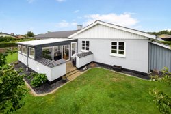 Brorsonsvej 11, Elling, 9900 Frederikshavn