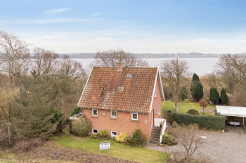 Oddesundvej 1, 7600 Struer