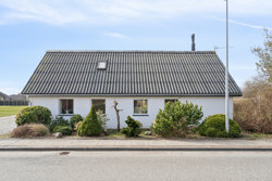 Solbjergvej 19, Øster Hurup, 9560 Hadsund