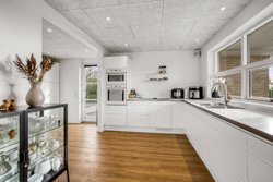 Æblevej 6, Ugelbølle, 8410 Rønde