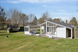 Løvertværvej 3, Stødov, 8420 Knebel