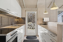 Løvertværvej 3, Stødov, 8420 Knebel