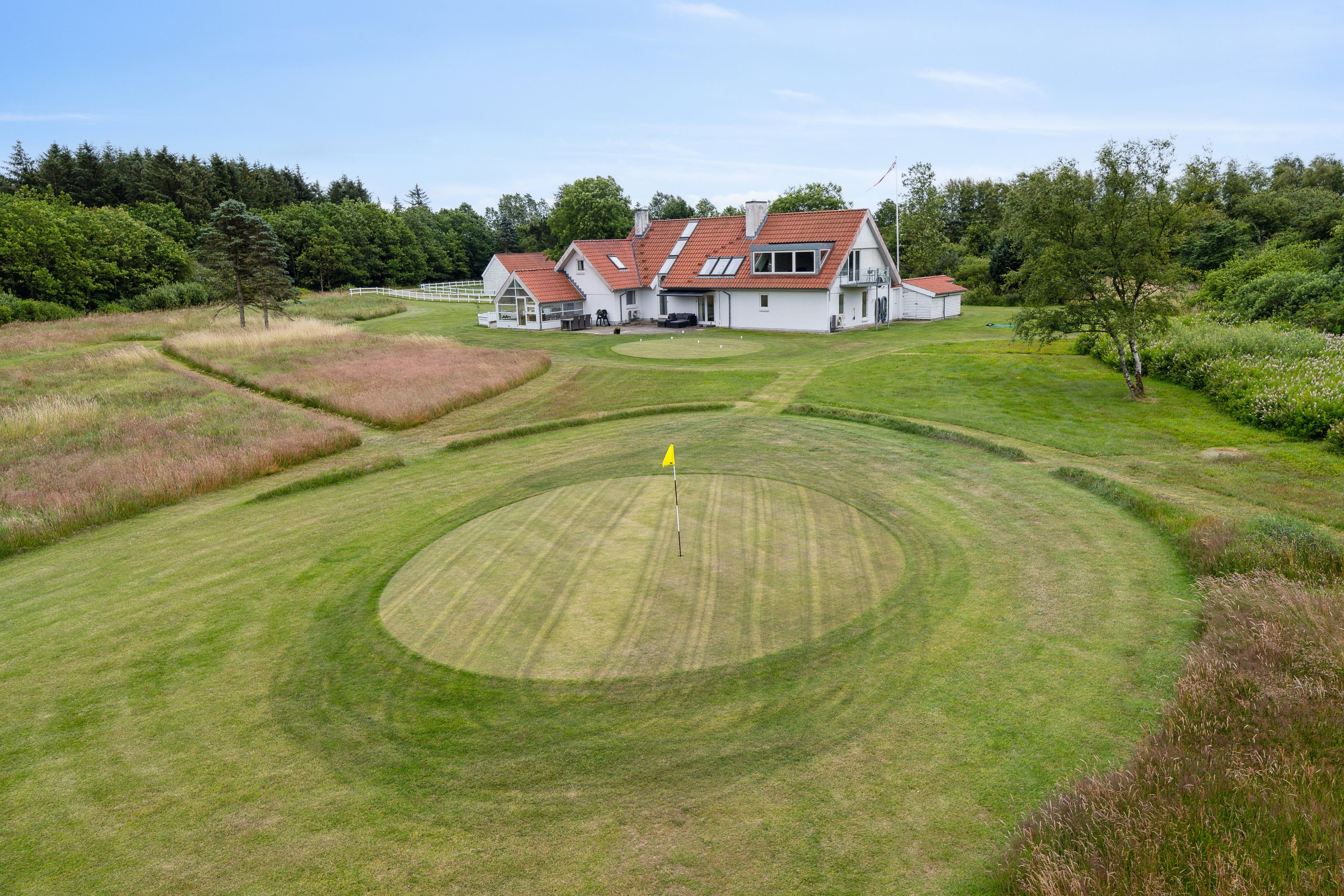 Landejendom på Tranum Engevej 251 9460 Brovst.