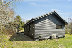 Karens Bakke 18, Bønnerup Strand, 8585 Glesborg