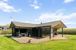 Valmuevej 47, Følle Strand, 8410 Rønde