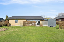 Bøgevej 10, 8752 Østbirk