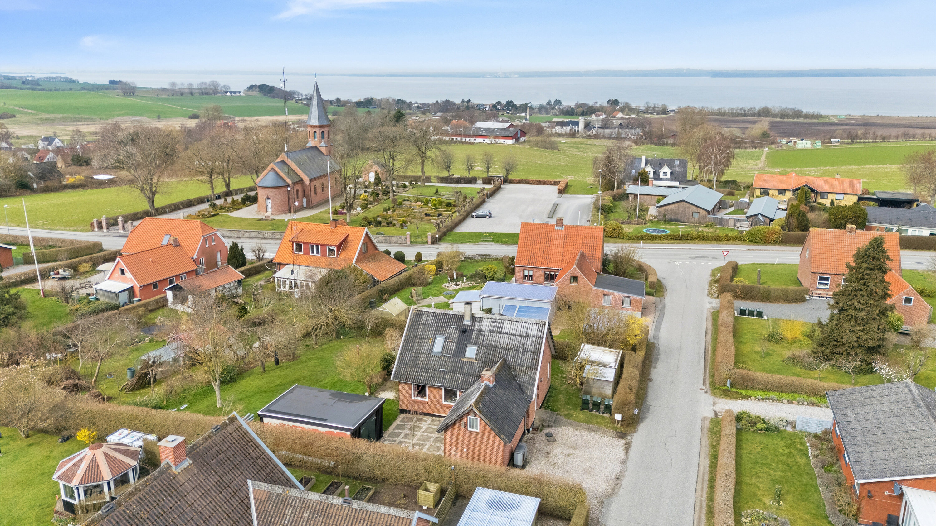 Villa på Skovgårdevej 4 8420 Knebel.