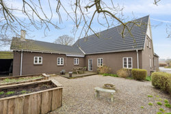 Tingvadvej 12, Ravnholt, 7130 Juelsminde