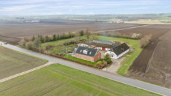 Fladstrupvej 20, Lyngby, 8570 Trustrup