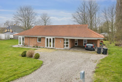 Næstvedvej 341, Køng, 4750 Lundby