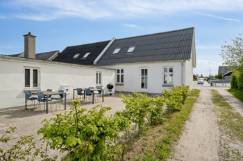 Hovedgaden 50, 8654 Bryrup