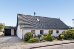 Solbjergvej 19, Øster Hurup, 9560 Hadsund