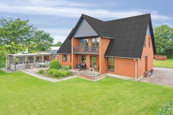 Jens Thise Vej 93, 9700 Brønderslev