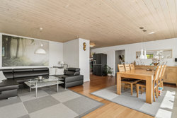 Skovvej 9, Laurbjerg, 8870 Langå