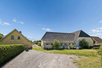 Skelund Hovedgade 40, 9560 Hadsund