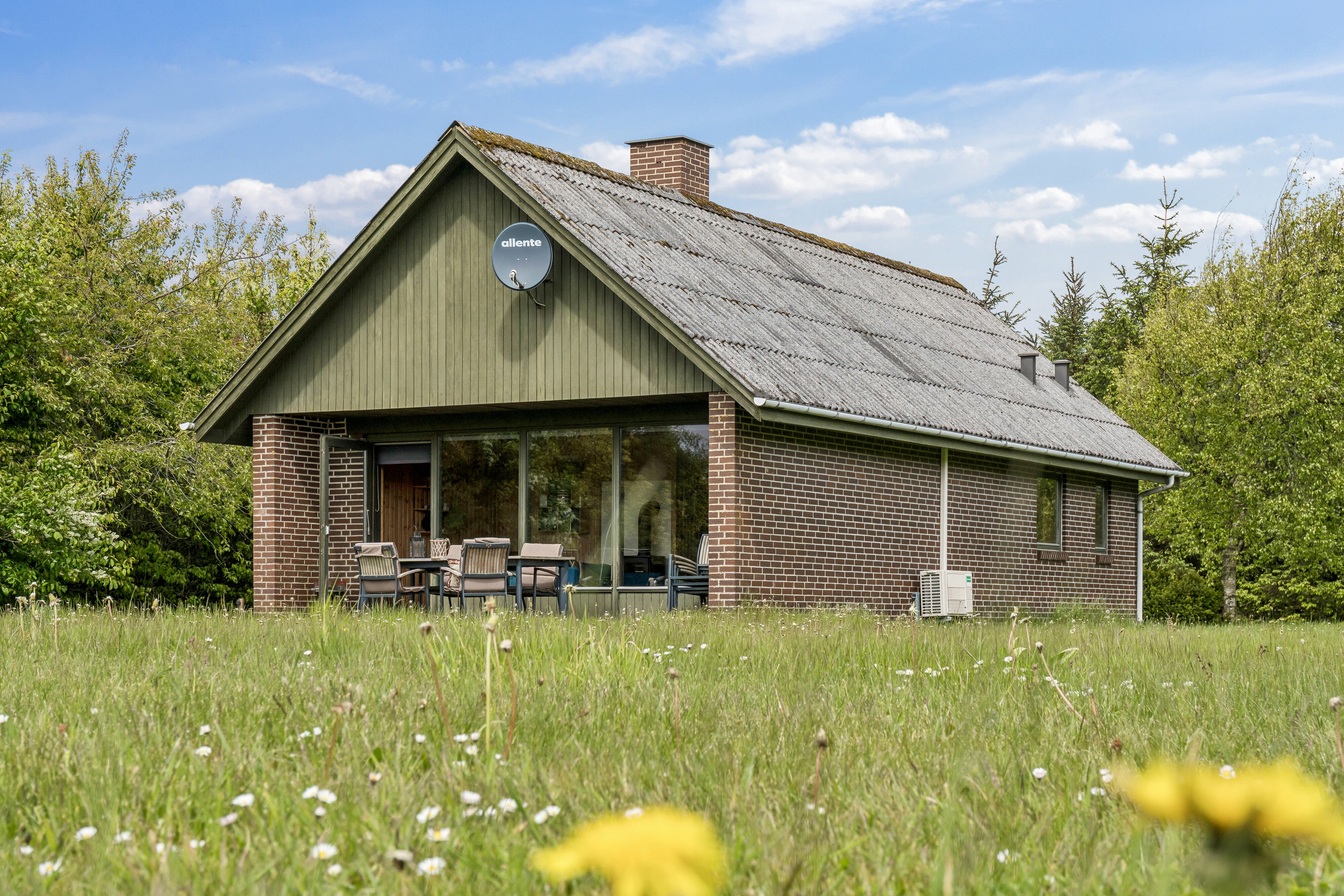 Fritidshus på Harpøtvej 140 7570 Vemb.