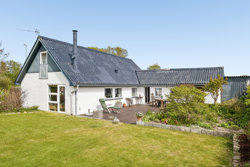 Solbjergvej 19, Øster Hurup, 9560 Hadsund