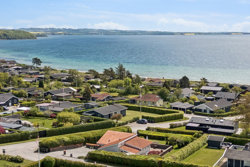 Blombjergvej 18, Følle Strand, 8410 Rønde