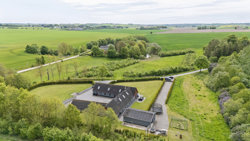 Gml Oustrupvej 19, Mygind, 8544 Mørke