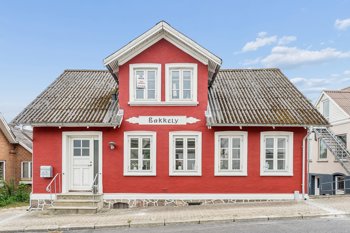 Højskolebakken 1, 7171 Uldum