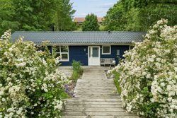 Holmensvej 52, 8400 Ebeltoft