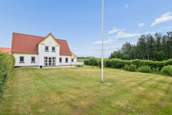 Storskovvej 76, Dorf, 9330 Dronninglund