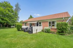 Helmsvej 28, 8870 Langå
