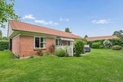 Helmsvej 28, 8870 Langå