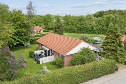 Helmsvej 28, 8870 Langå