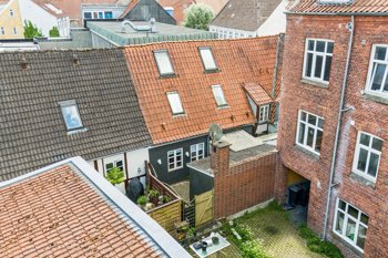Lille Kirkestræde 4, 8900 Randers C