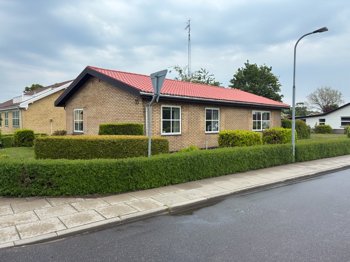 Stationsvej 33, 9970 Strandby