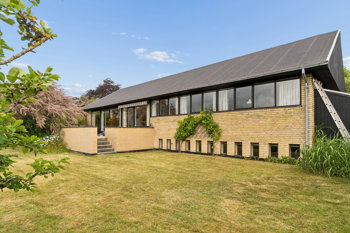 Slåenbakken 2, 8500 Grenaa