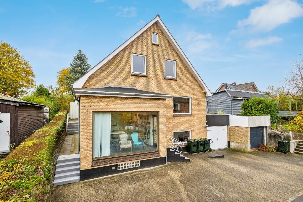 Villa på Stationsvej 36 8581 Nimtofte.