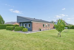 Skovduevej 24, Asferg, 8990 Fårup