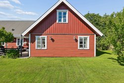 Følfodvej 26, 9970 Strandby