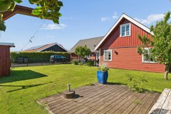 Følfodvej 26, 9970 Strandby