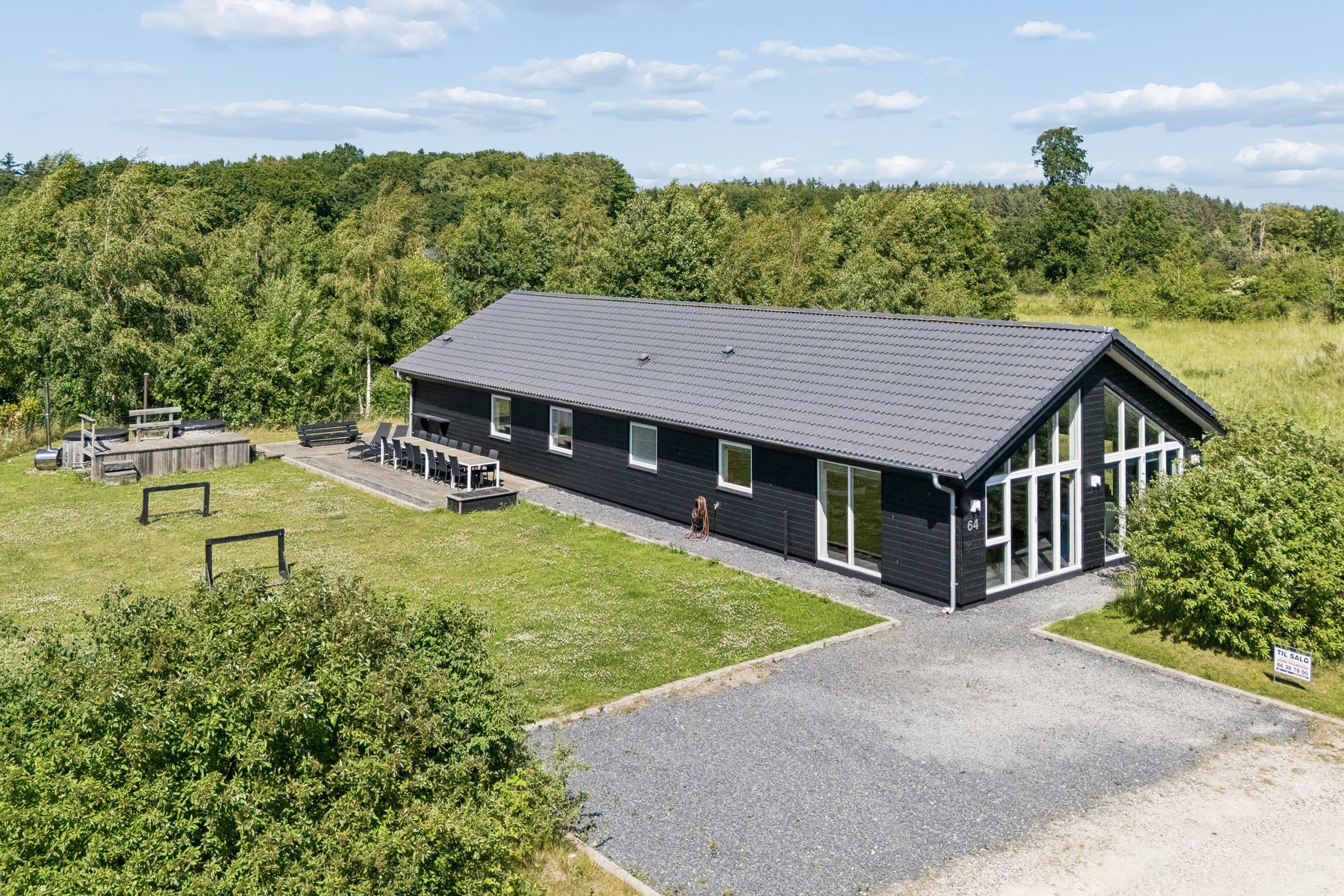 Fritidshus på Skovsøen 64 8585 Glesborg.