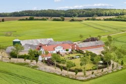 Bakkevangen 10, Hyl Skovgård, 8400 Ebeltoft