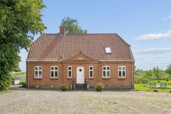 Overby Skovvej 1, Overby, 8732 Hovedgård