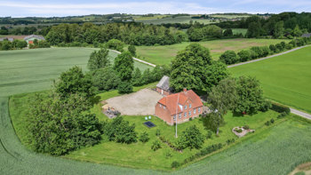 Overby Skovvej 1, 8732 Hovedgård