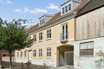 Apotekerstræde 6A, st 8900 Randers C