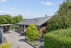 Stentofterne 12, 7600 Struer
