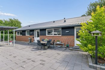 Stentofterne 12, 7600 Struer