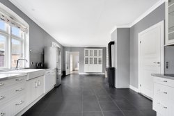Jens Bassesvej 1, Skader, 8543 Hornslet