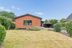 Sunds Hovedgade 3, 7451 Sunds